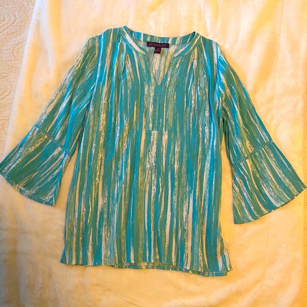 Gloria Vanderbilt, multi-colored bell sleeve top
